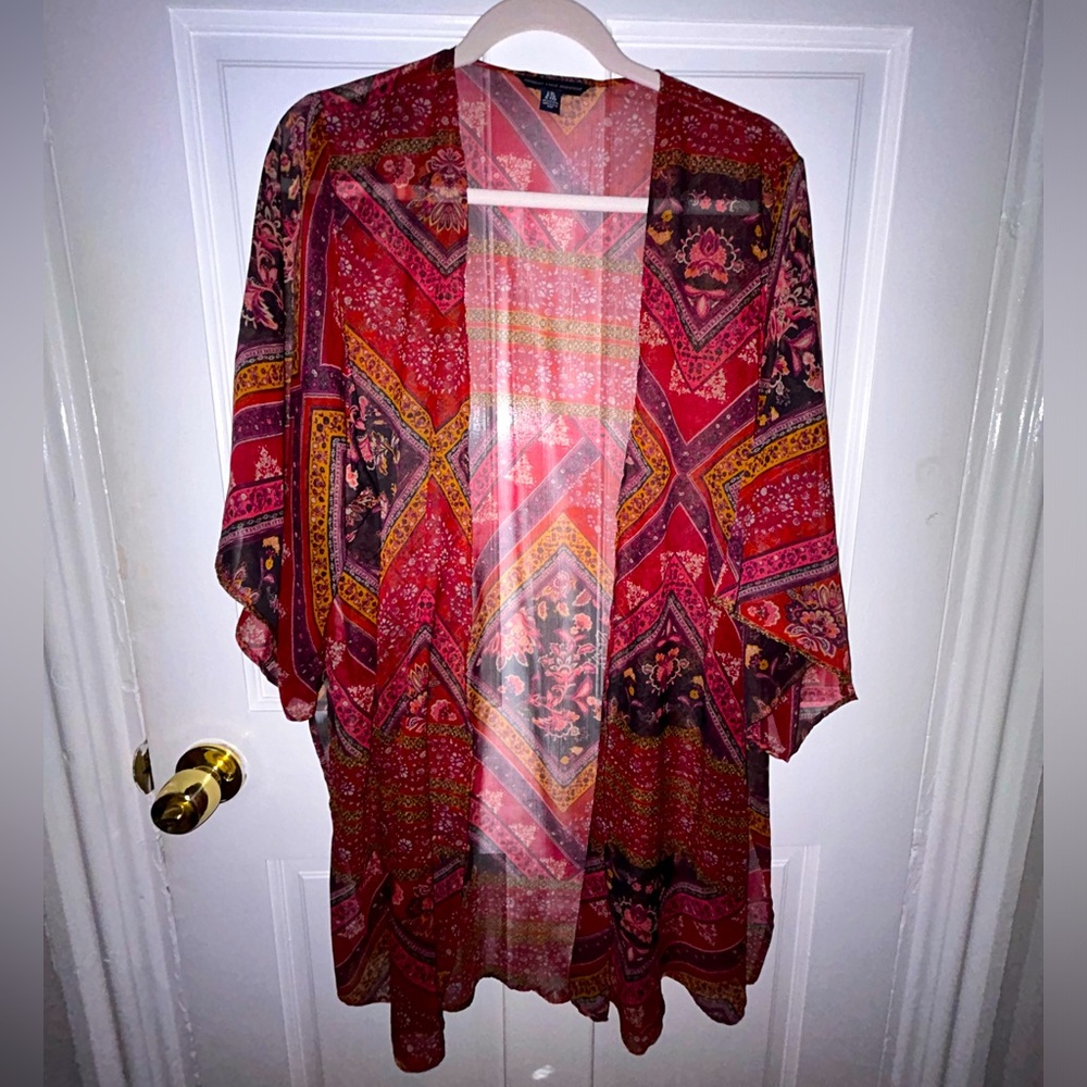 A&E Floral Kimono